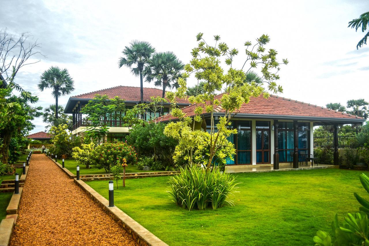 Dream Garden Hotel Arugam Bay Eksteriør billede